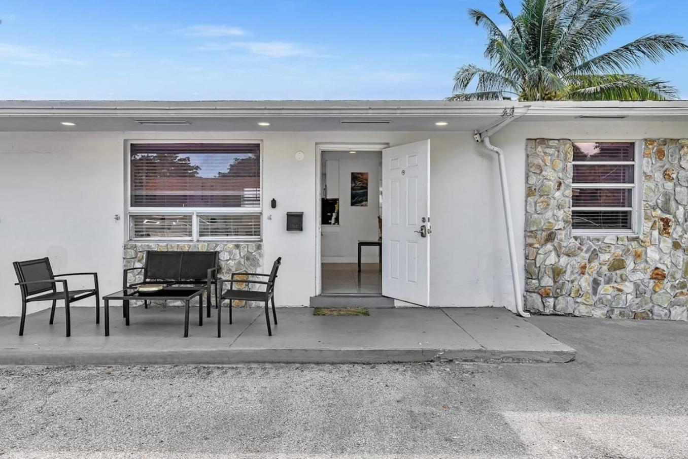 New Stylish 2 Bdrm Mins To Beach & Aventura Mall Hallandale Beach Exterior foto